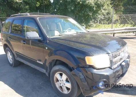 2008 Ford Escape Xlt from USA, damaged, VIN 1FMCU93158KA42170